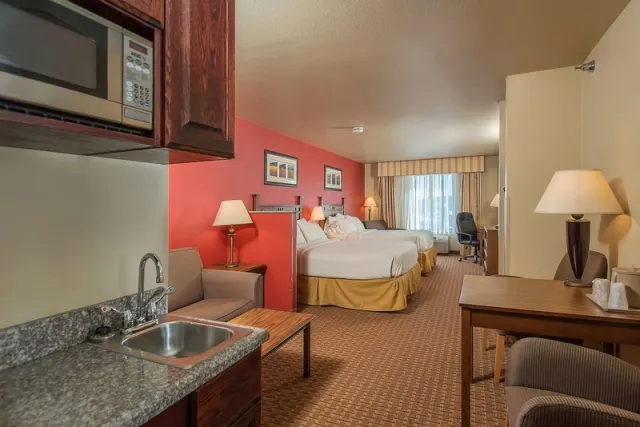 Baymont Inn & Suites by Wyndham Sturgis - photo 2