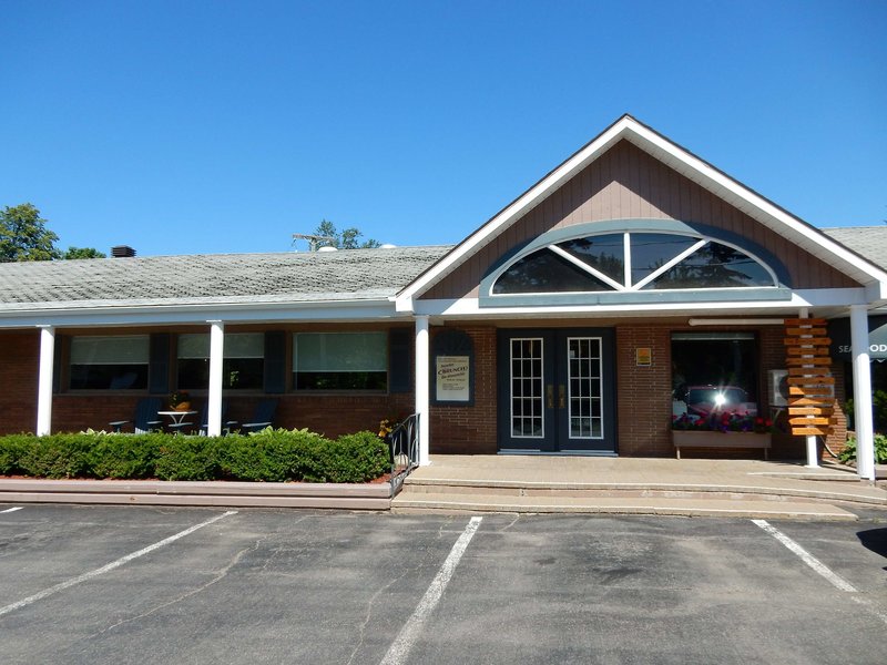 Danny’s Hotel Suites, SureStay Collection by Best Western - photo 1