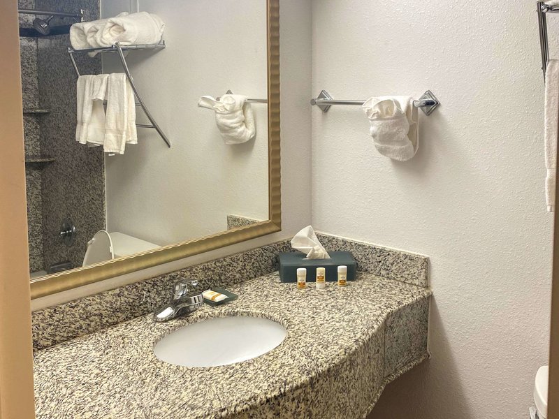 Comfort Inn - fotografia 1