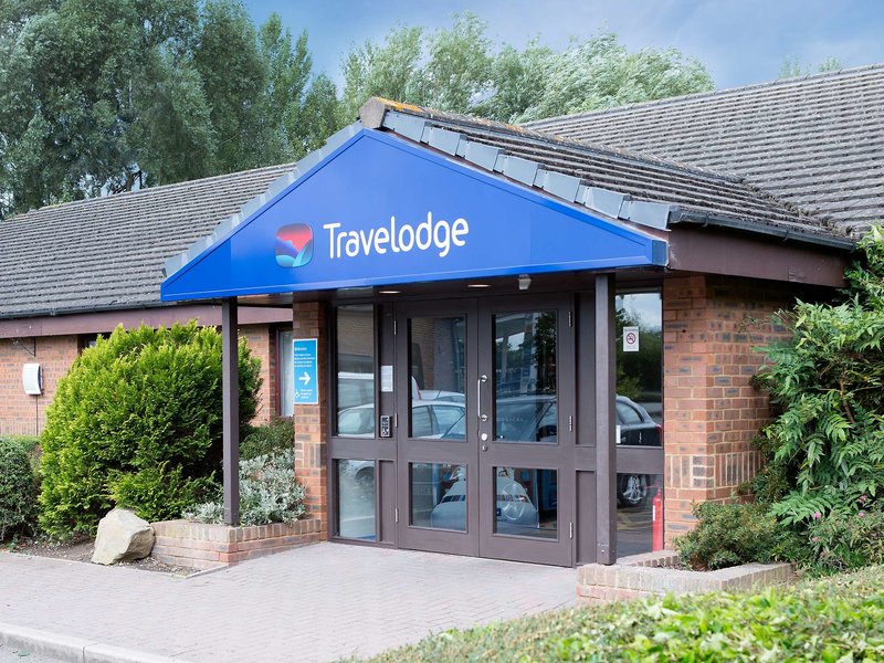 Travelodge Thame - photo 1