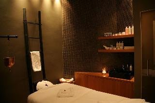 Alexander Beach Hotel & Convention Centre - photo 4