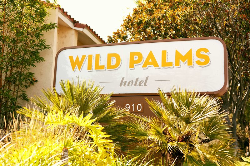 Wild Palms Hotel - photo 1