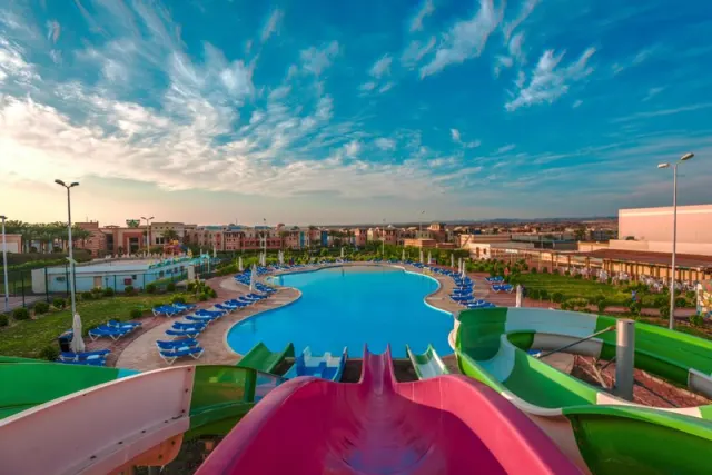 Port Marina Hotel - photo 3