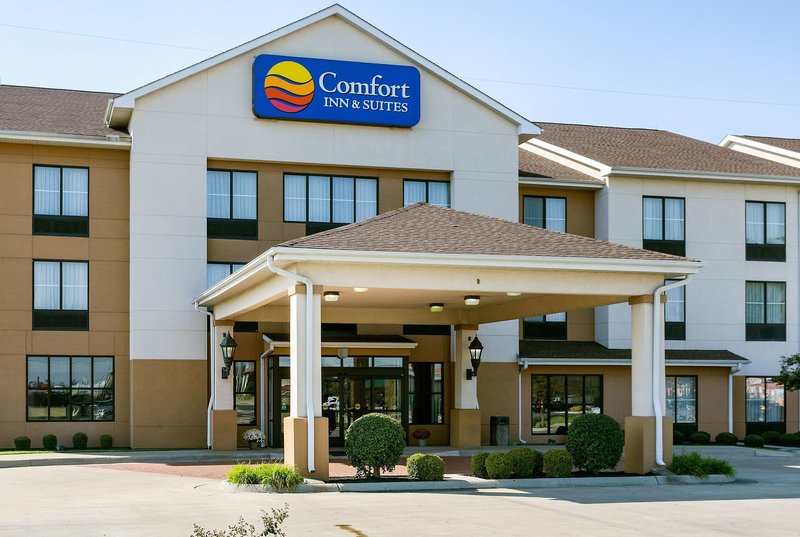 Comfort Inn & Suites - foto 1