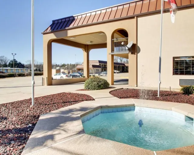 Econo Lodge, Vicksburg