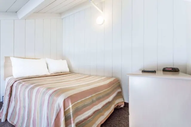 Travelodge by Wyndham FairfieldNapa Valley - photo 3