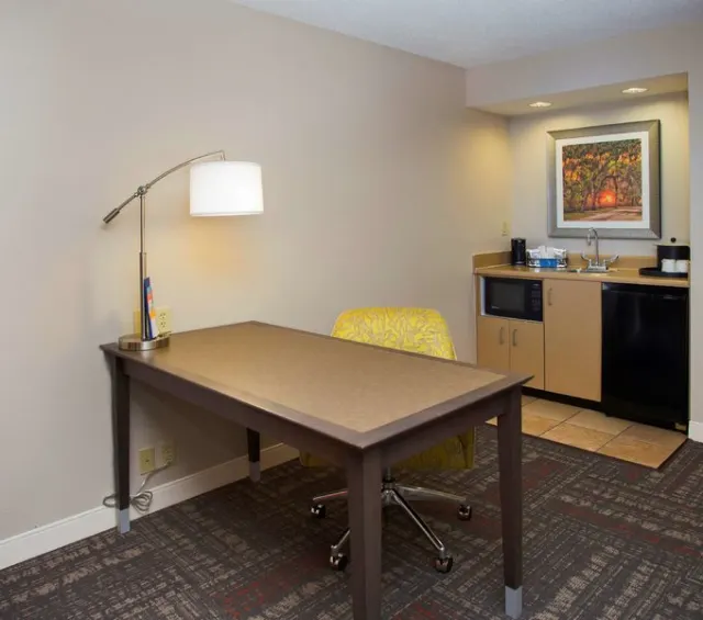 Hampton Inn  Suites ValdostaConference Center - foto 4