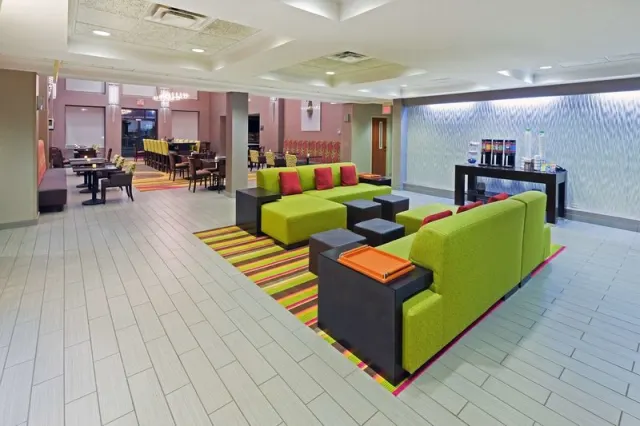 Hampton Inn  Suites TulsaWoodland Hills 71stMemorial - foto 4