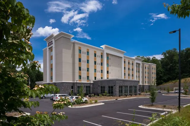 Hampton Inn Suites Asheville Biltmore Village, North Carolina