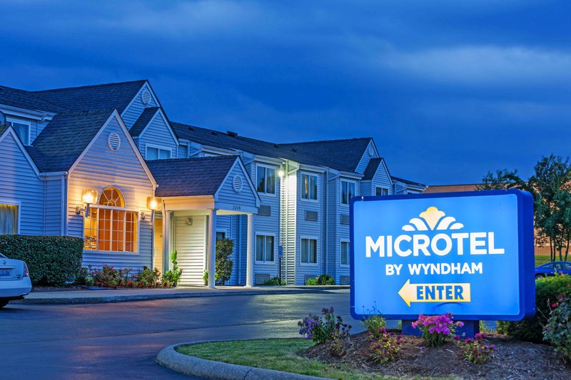 Microtel Inn  Suites by Wyndham Lexington - photo 1