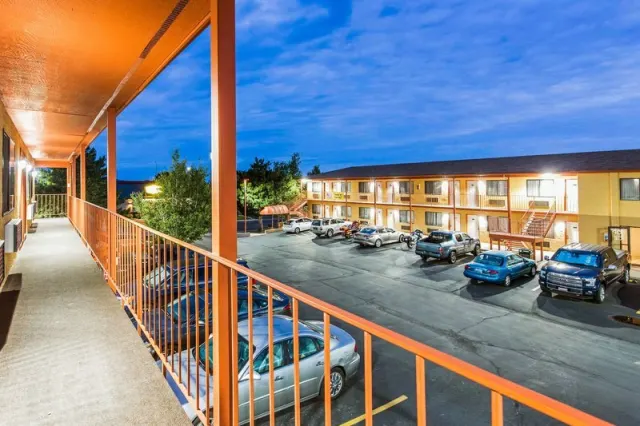 Quality Inn Cedar City - photo 3