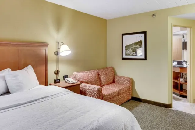 Wingate by Wyndham Cranberry - photo 4