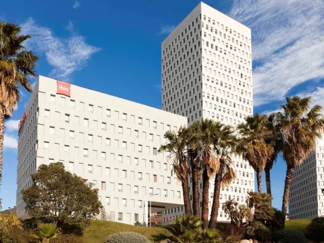 ibis Barcelona Santa Coloma, Barcelona