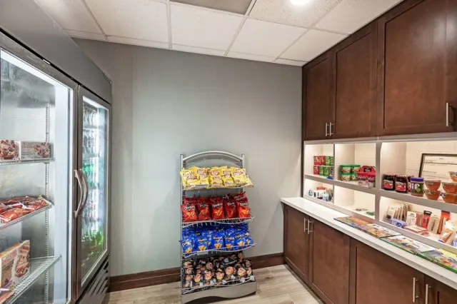 Homewood Suites by Hilton Greensboro – Foto 4