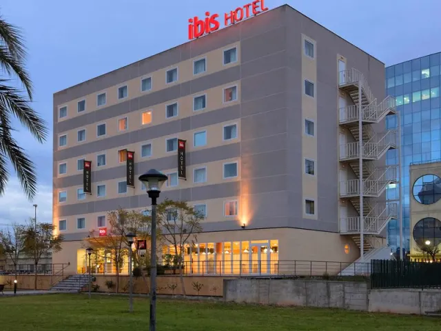 ibis Murcia - photo 2