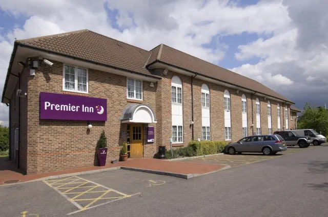 Premier Inn London Greenford, London