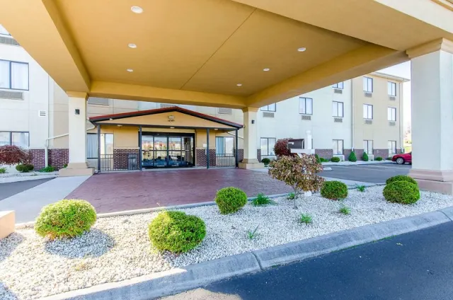 Comfort Suites Wytheville - photo 2