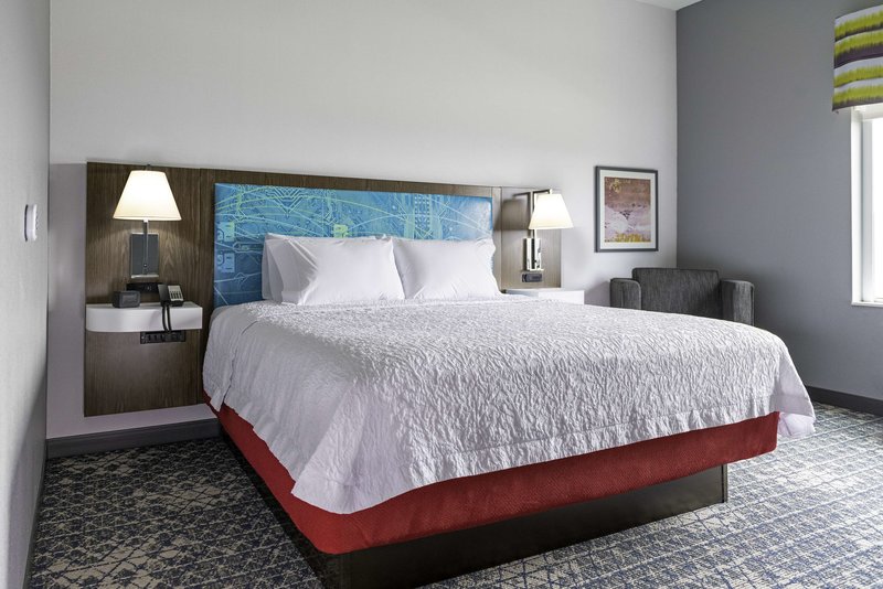 Hampton Inn & Suites New Orleans Canal St. French Quarter - photo 1