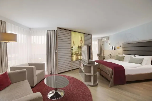 DoubleTree by Hilton Hannover Schweizerhof - 사진 3