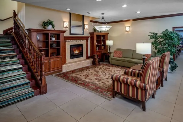 Country Inn  Suites by Radisson Charleston South WV - photo 3