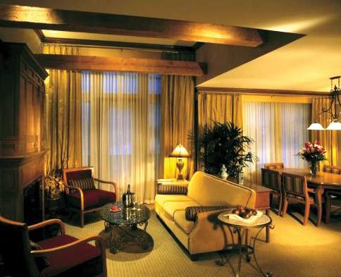Grand Lodge on Peak 7 - photo 3