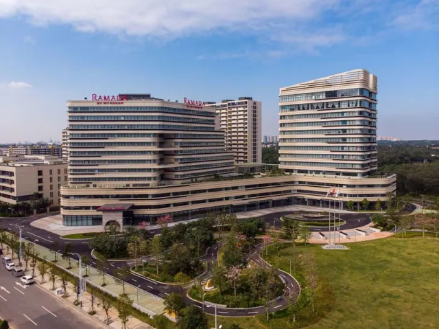 Ramada by Wyndham Maoming Dianbai - photo 3