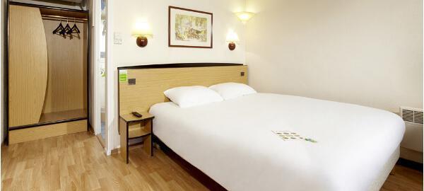 Hotel Campanile Troyes Sud - Buchères - photo 2