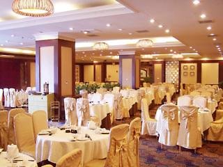 Ramada Zhabei Hotel - photo 3