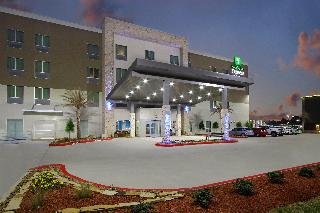Holiday Inn Express  Suites Lake Charles South Casino Area - photo 1