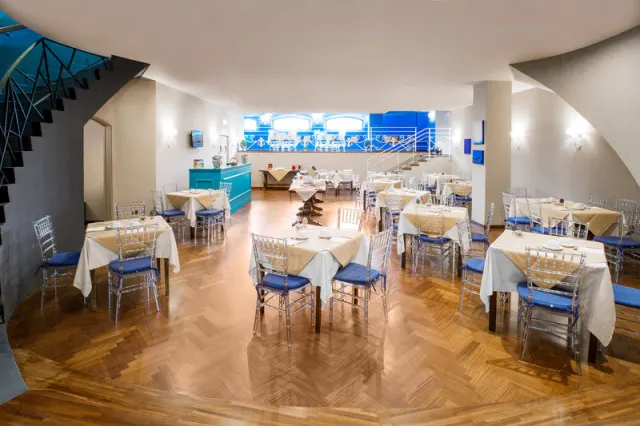 Hotel Isabella - photo 3