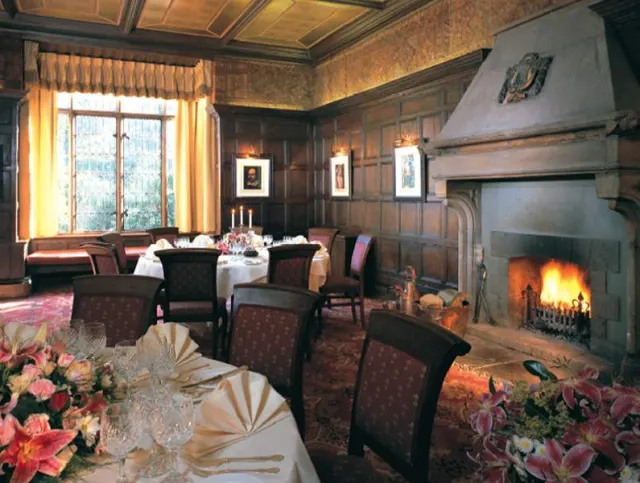 Macdonald Alveston Manor Hotel - photo 3