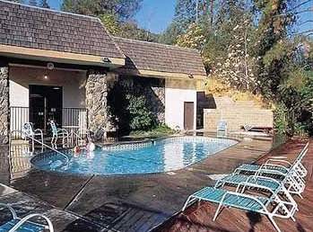 Best Western Plus Yosemite Way Station Motel - photo 1