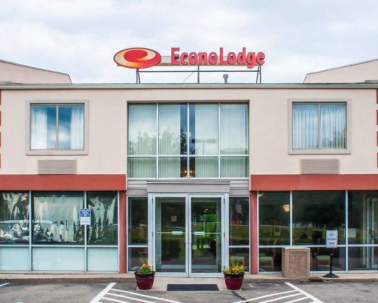 Econo Lodge ElmiraCorning - photo 1