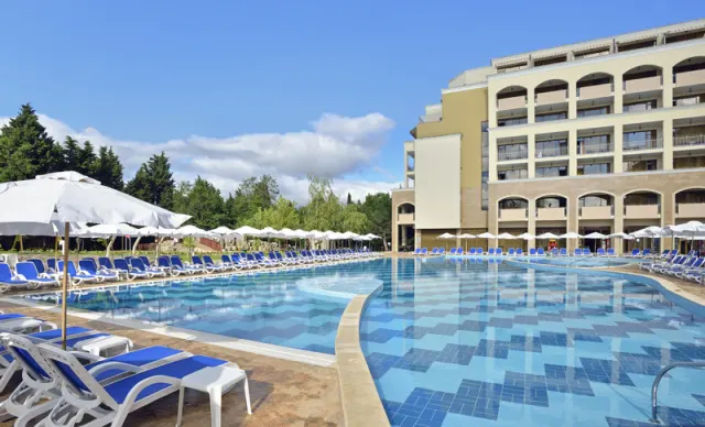Sol Nessebar Bay All Inclusive - photo 3