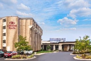 Crowne Plaza Milwaukee Airport - photo 3