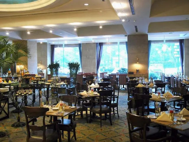 Crowne Plaza Zhongshan - photo 4