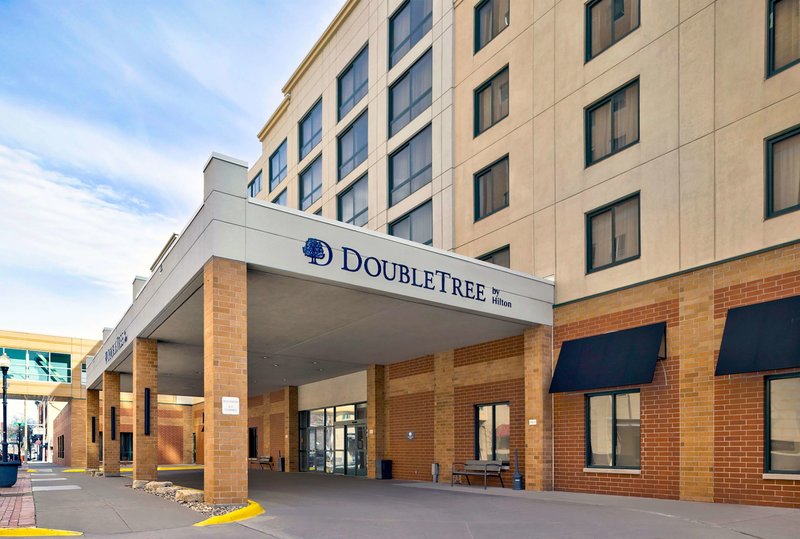 DoubleTree by Hilton Davenport - foto 1