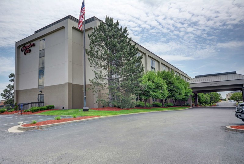 Hampton Inn Indianapolis South - photo 1