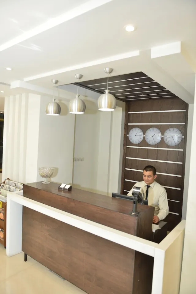 The First Tower Hotel Apartment - foto 4