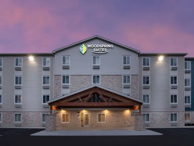 WoodSpring Suites Toledo Maumee - foto 3