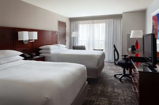 DoubleTree by Hilton Minneapolis Airport - photo 2