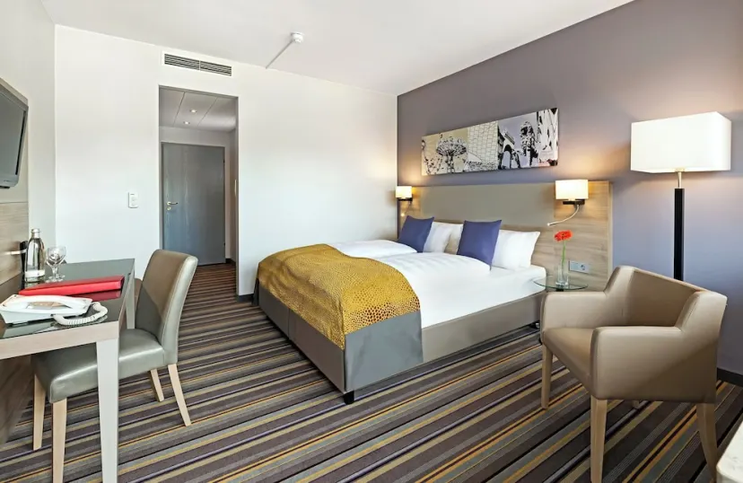 Leonardo Hotel Munich City North - photo 1