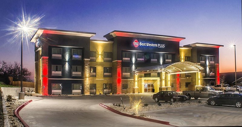 Best Western Plus Lampasas Inn & Suites - foto 1