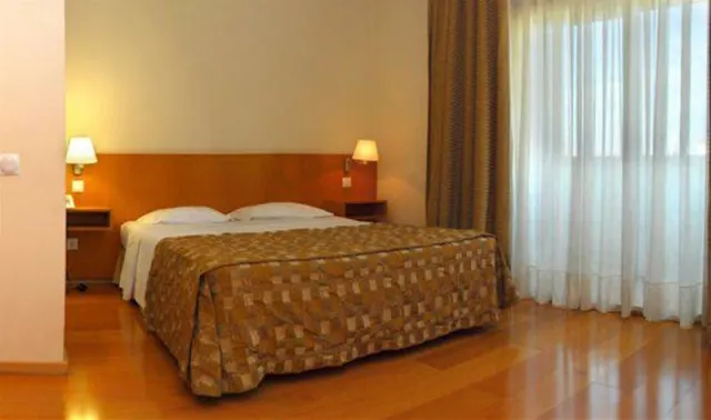 OPO Hotel Porto Aeroporto - photo 2