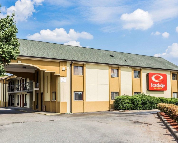 Econo Lodge Inn & Suites Matthews - Charlotte - photo 1
