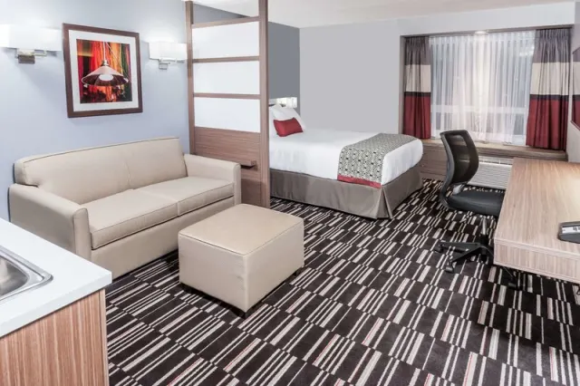 Microtel Inn & Suites by Wyndham Fort St John - photo 2