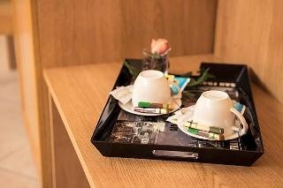 Manhattan Village Hotel - photo 2