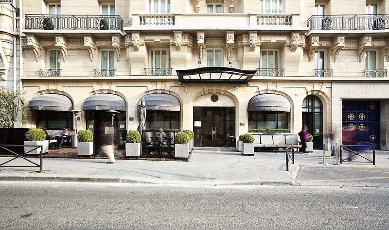 Montalembert - photo 1
