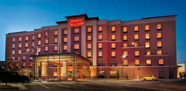 Hampton Inn Suites Denver Airport Gateway Park, Colorado