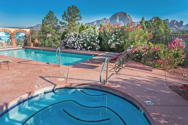 A Sunset Chateau, Sedona